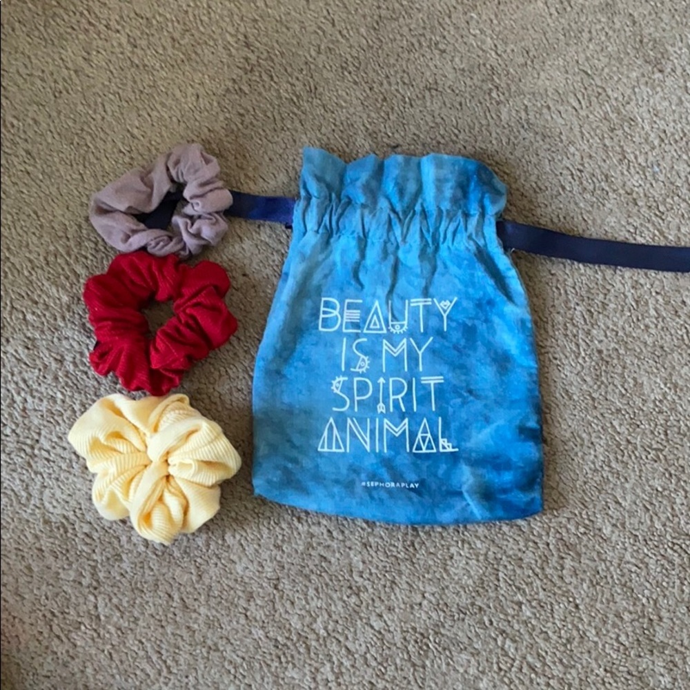 makeup bag - Picture 2 of 3